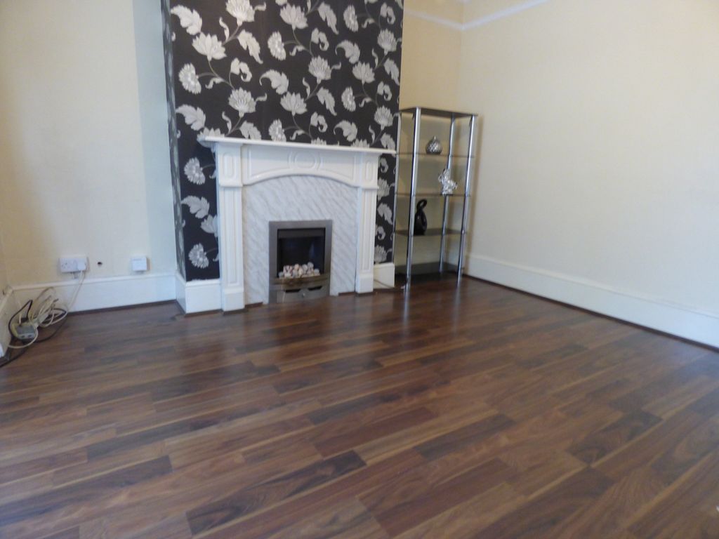 Property photo 2 of 22 2570-Hr-10.Jpg
