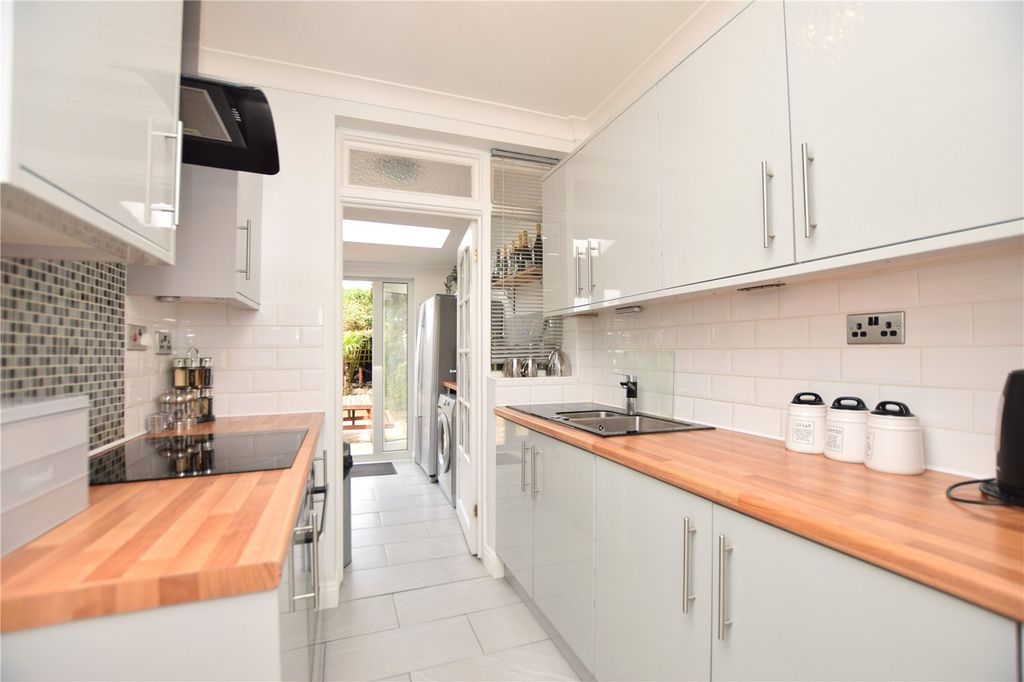 Property photo 2 of 15 Kitchen