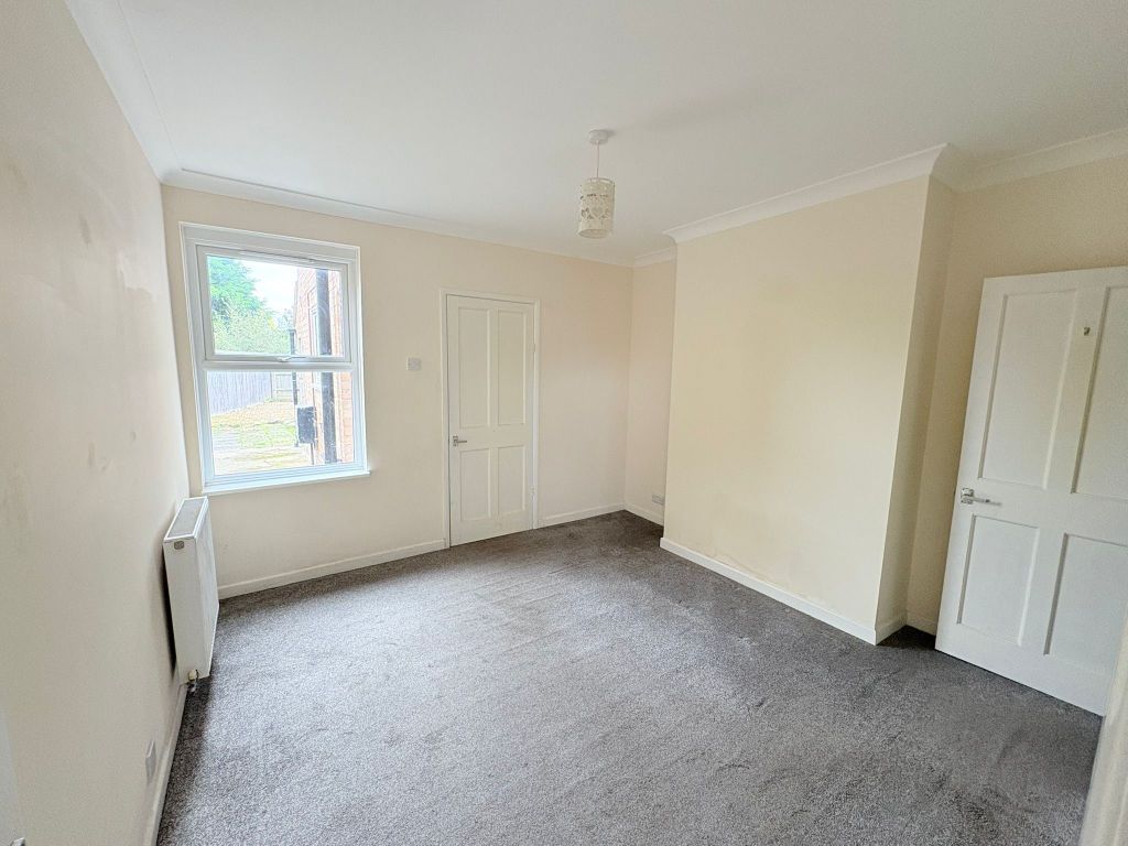 Property photo 3 of 4 Dining Room