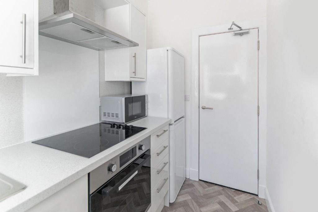 Property photo 2 of 11 1_17011879967915.Jpg