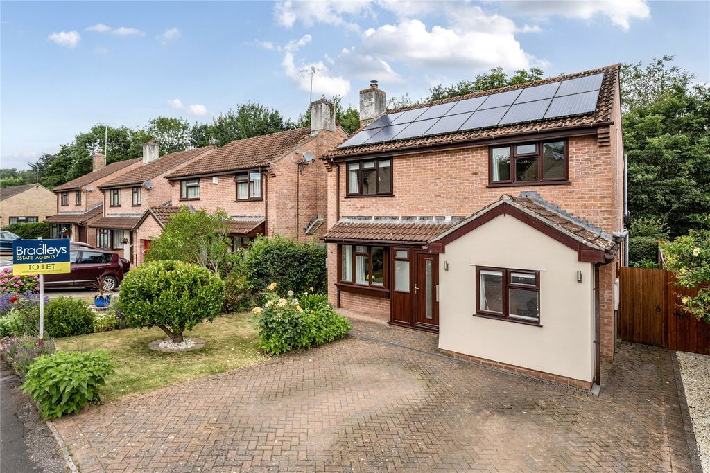 Property photo 1 of 22 Picture No. 04