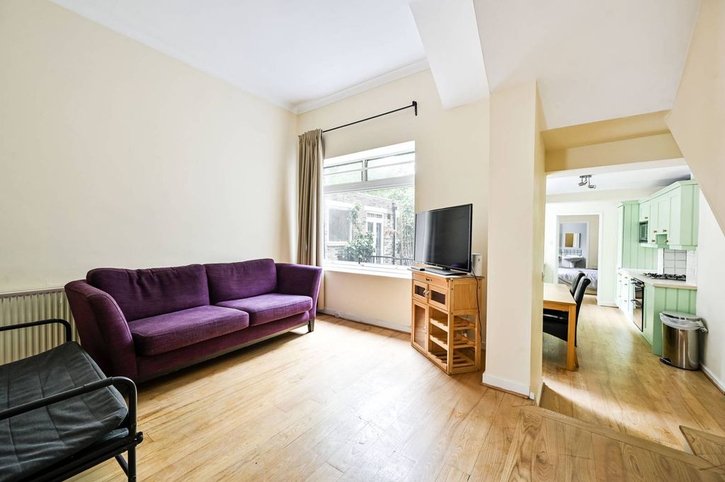 Property photo 3 of 9