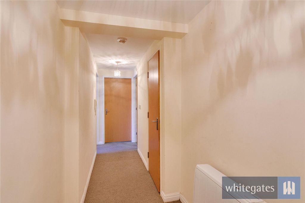 Property photo 2 of 14 Picture No. 02