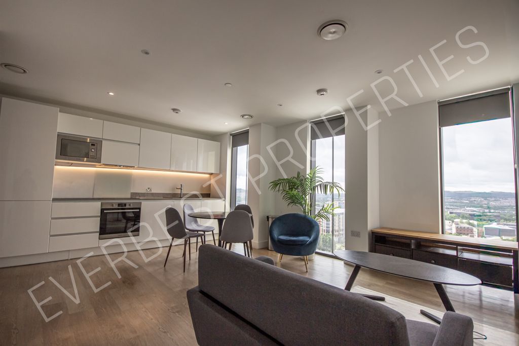 Property photo 1 of 6 1