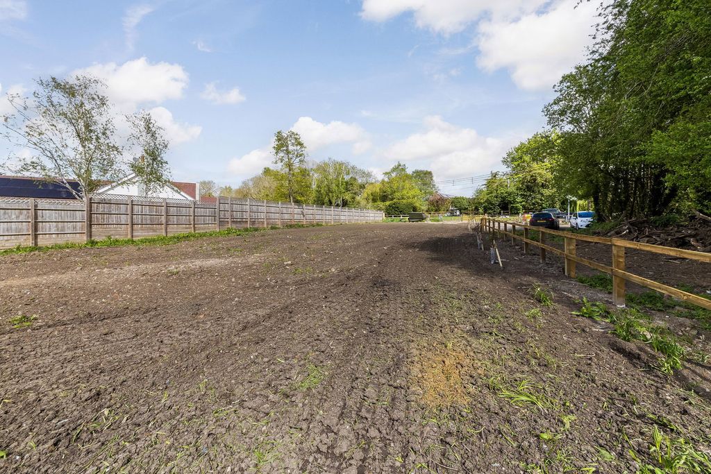 Additional image 4 of Land for saleRiverside Land, Preston Crowmarsh OX10