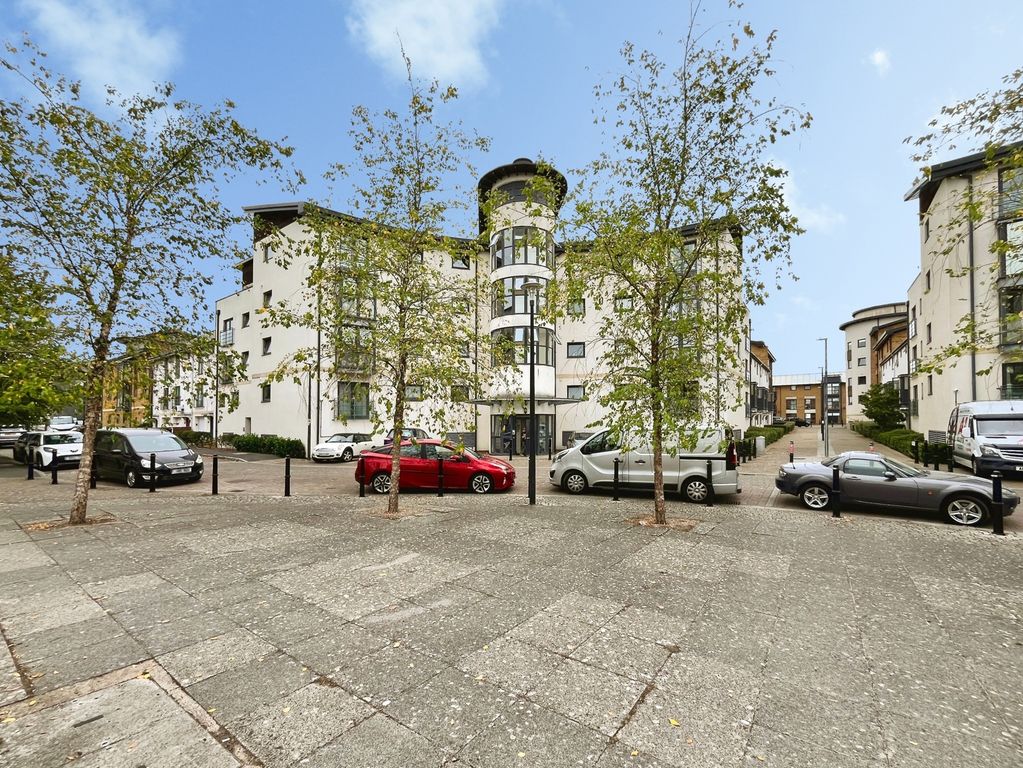 Property photo 1 of 19 Pbox-Img.Jpg