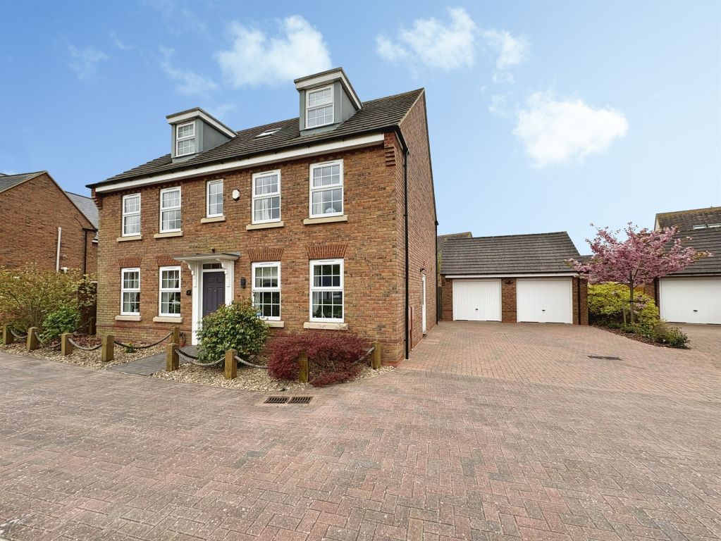 Property photo 1 of 31