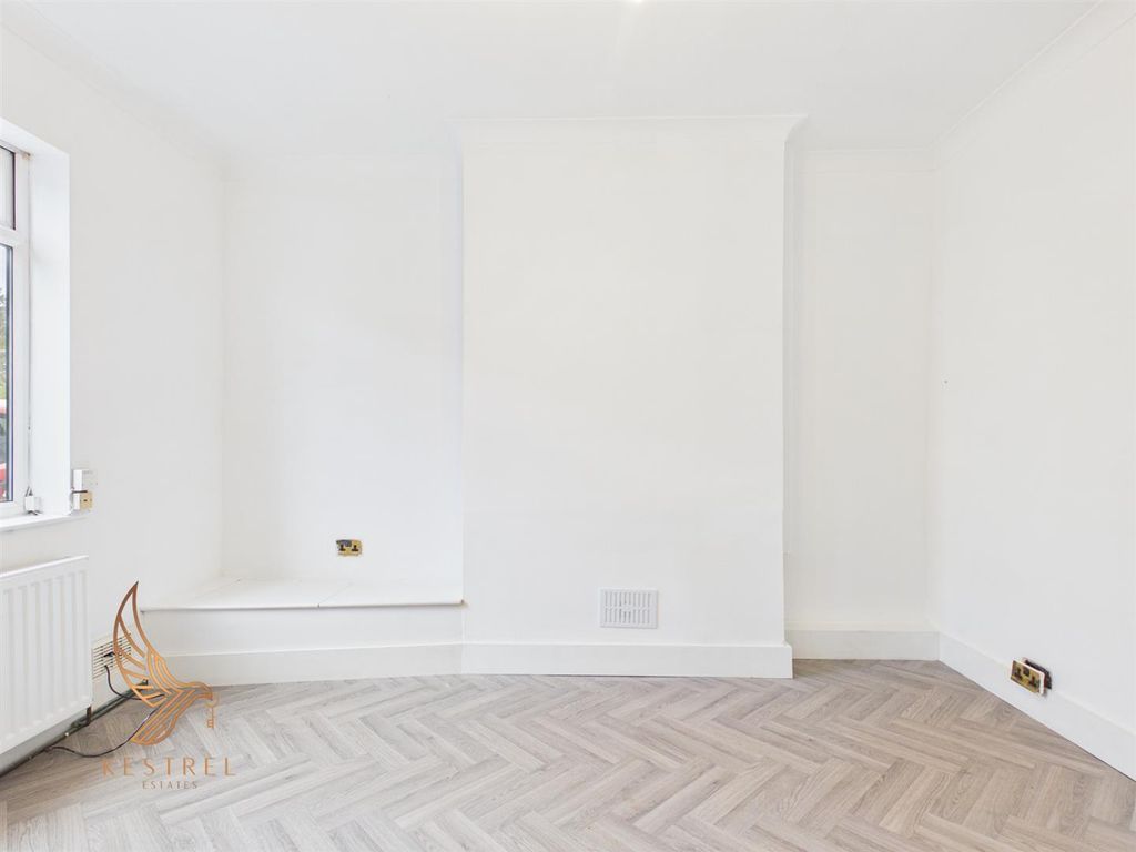 Property photo 3 of 19 1.Jpg