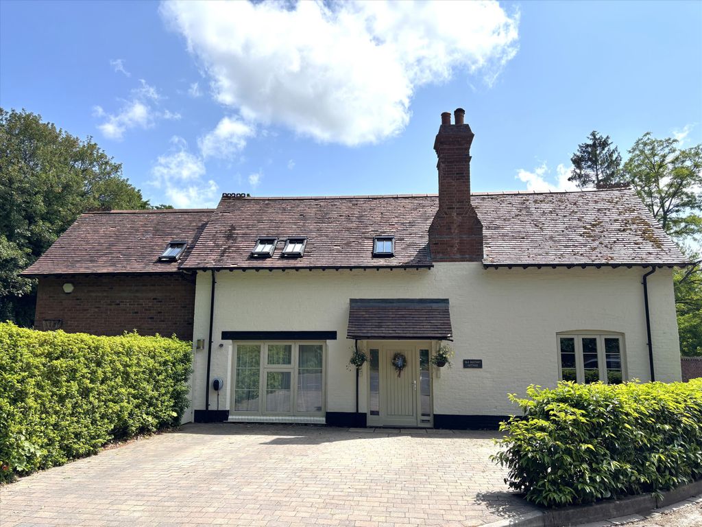 Property photo 1 of 14 Image