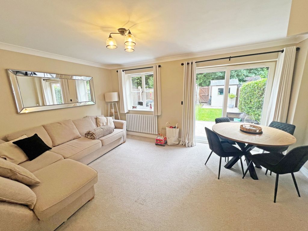Property photo 2 of 18