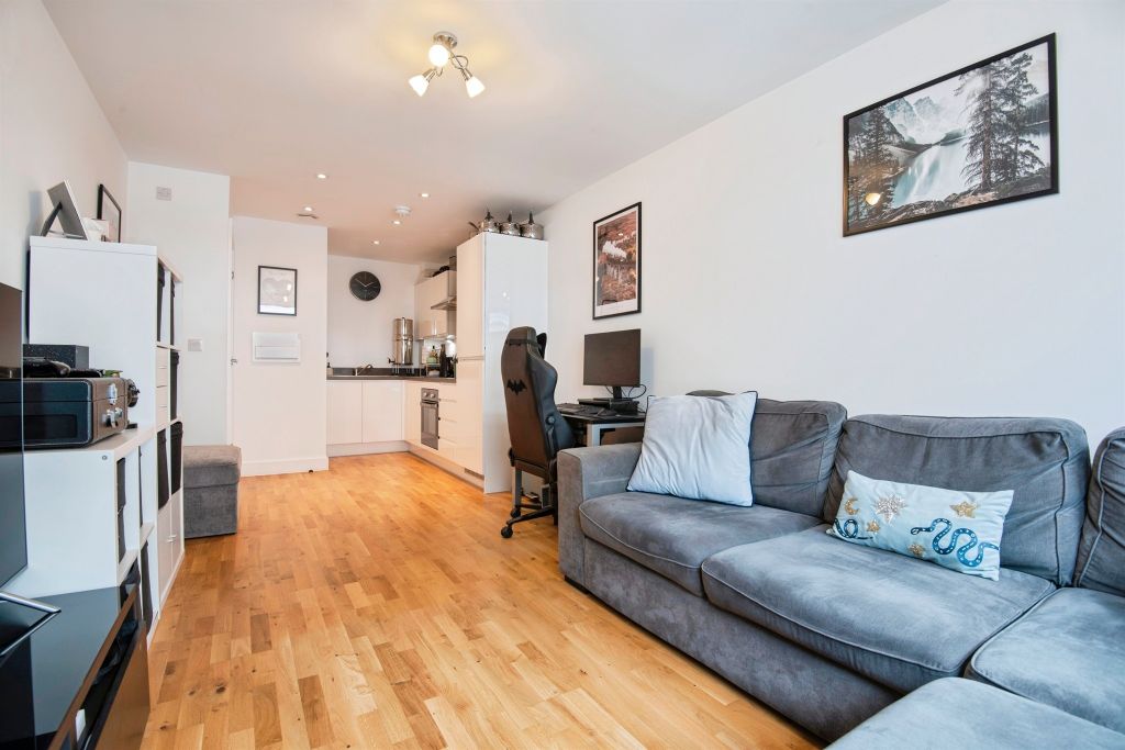 Property photo 3 of 10