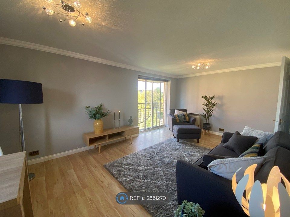 Property photo 3 of 9