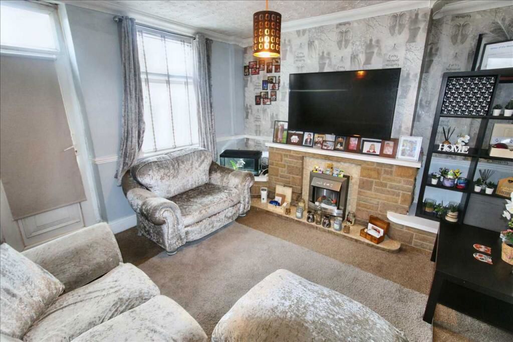 Property photo 3 of 19