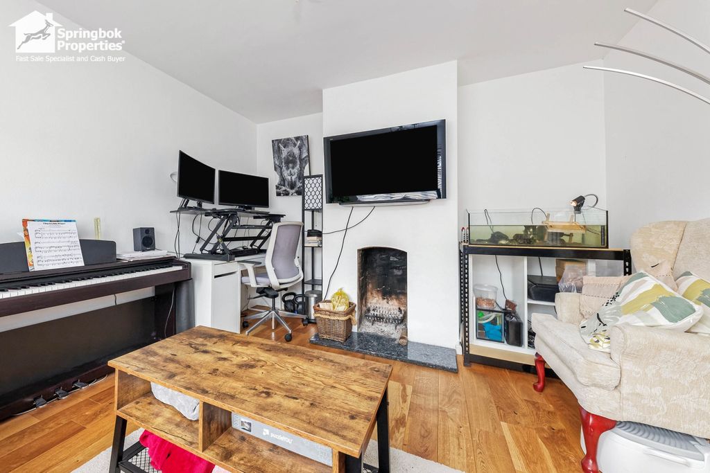 Property photo 3 of 13 Image 3