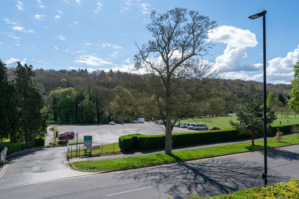 Additional image 11 of 2 bed flat for saleSterndale Road, Millhouses S7