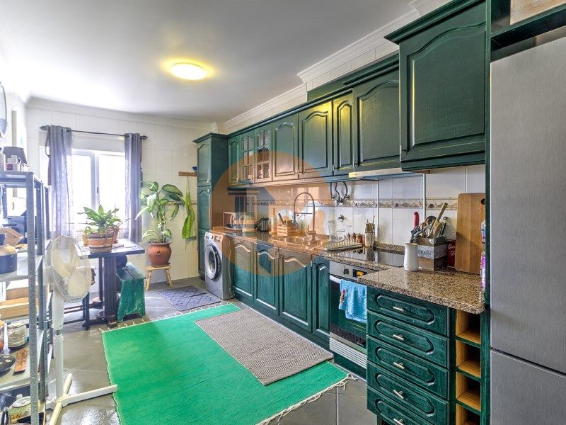 Property photo 2 of 26