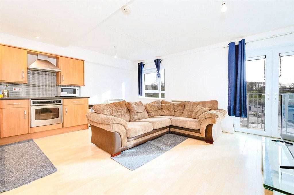 Property photo 2 of 11 Picture No. 09
