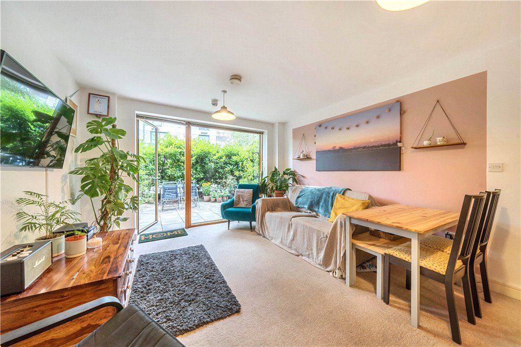 Property photo 2 of 15 Picture No. 05