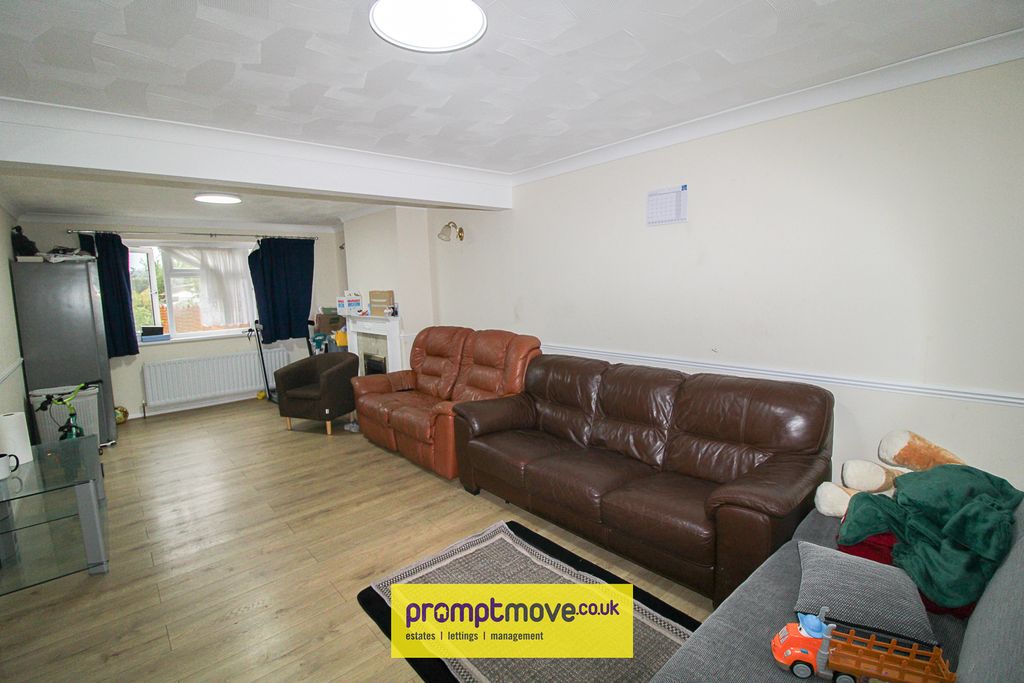 Property photo 2 of 10 Na