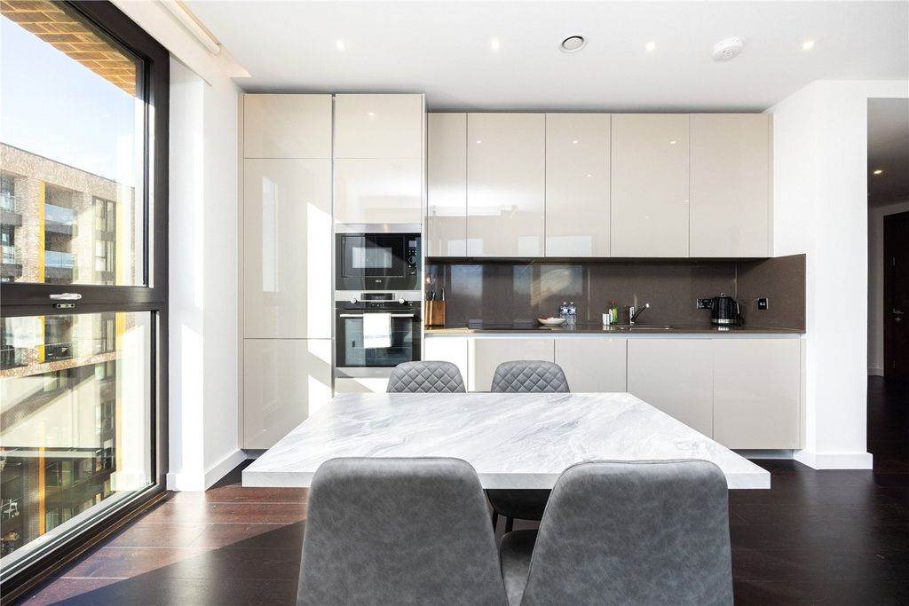 Property photo 2 of 26 Dining