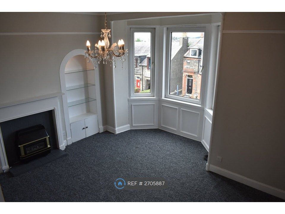 Property photo 2 of 15 Living Room