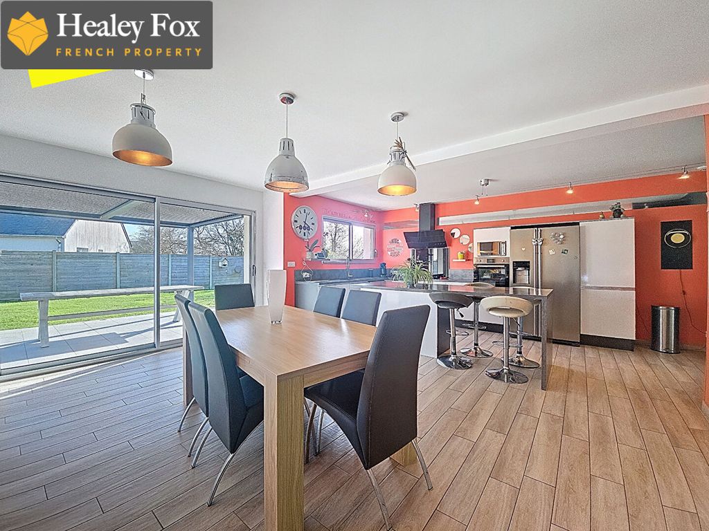 Property photo 3 of 18