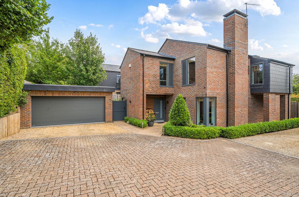 Property photo 1 of 14 1321550-1-6874Fb8...