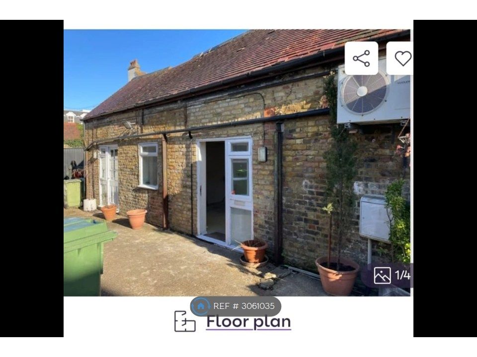 Property photo 1 of 3