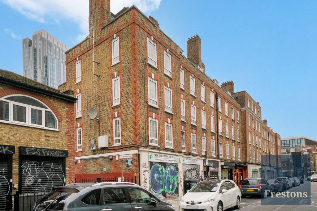 Property photo 2 of 15