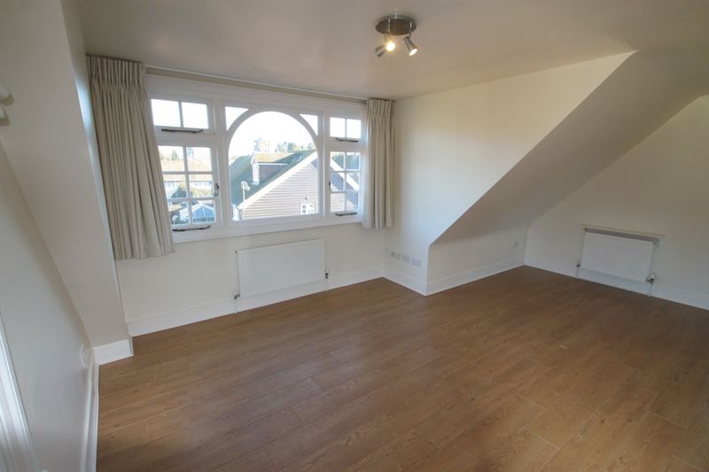 Property photo 2 of 17 Photo 18