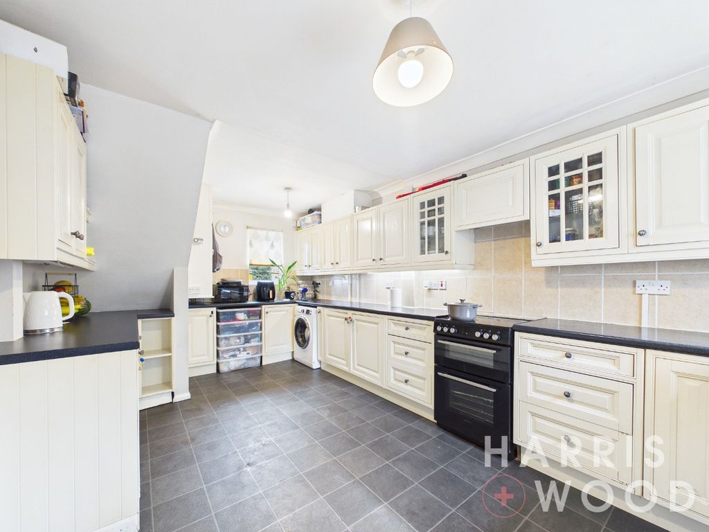 Property photo 2 of 21 4950713