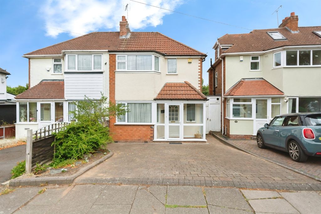 Property photo 1 of 29