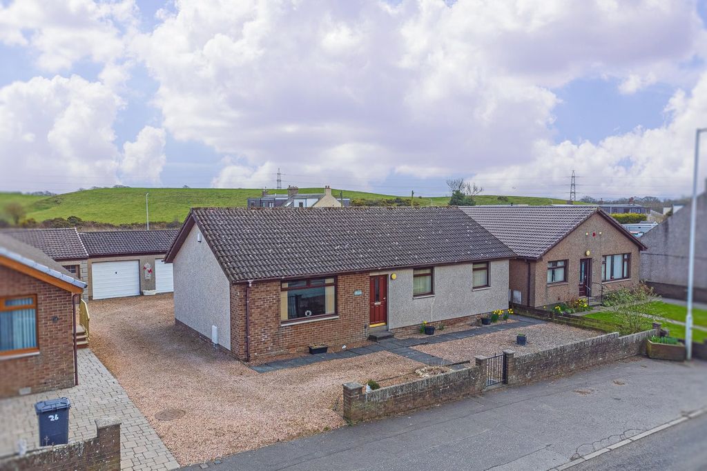 Property photo 1 of 39