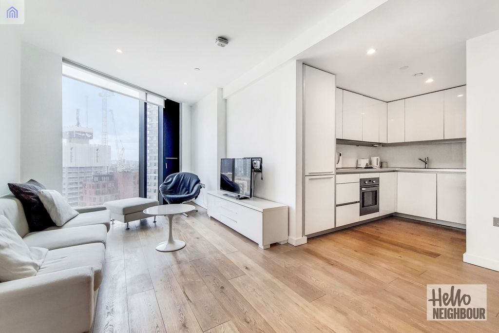 Property photo 2 of 12 Photo 1