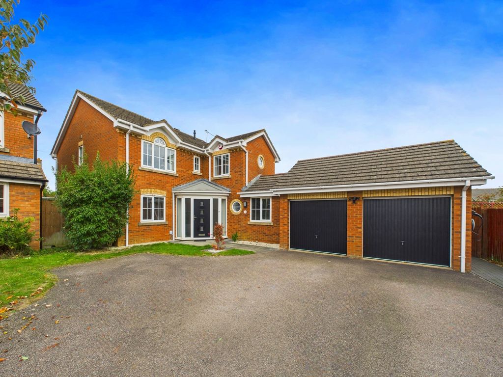 Property photo 1 of 29 Cam04922G0-Pr0069-Still001