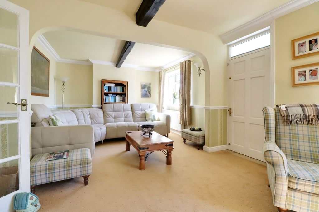 Property photo 3 of 32