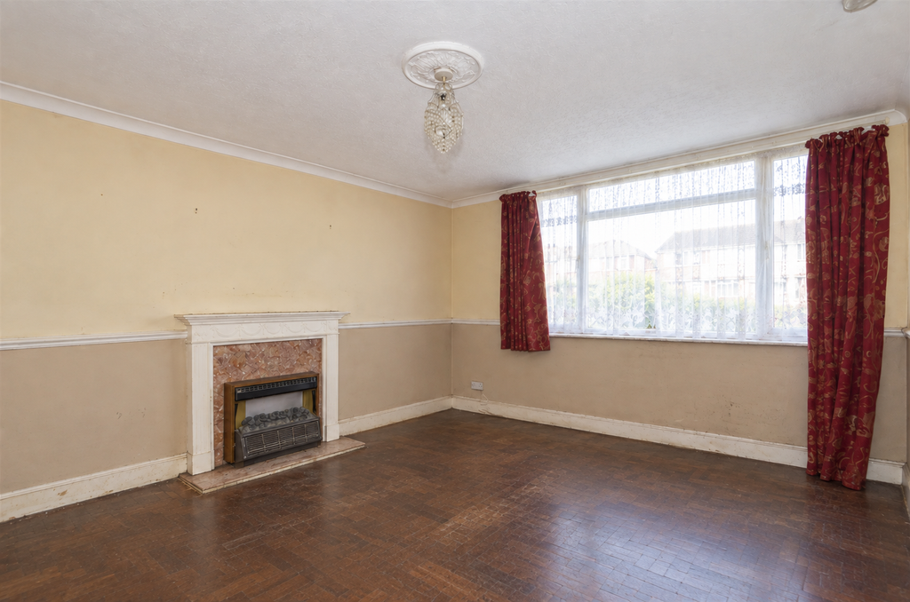 Property photo 2 of 4