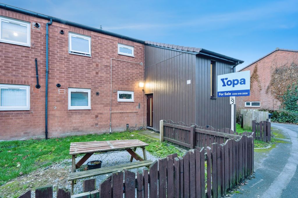 Property photo 1 of 12 1. Front