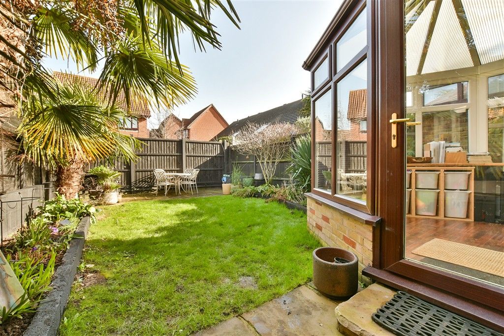 Property photo 1 of 17 Rear Garden