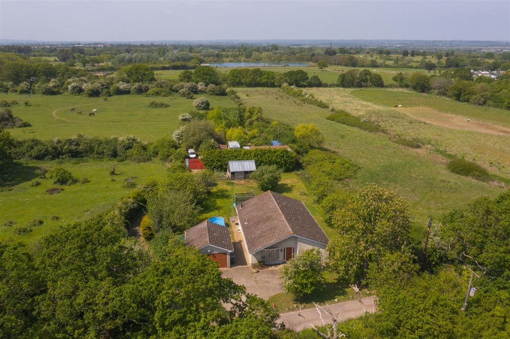 Property photo 1 of 20