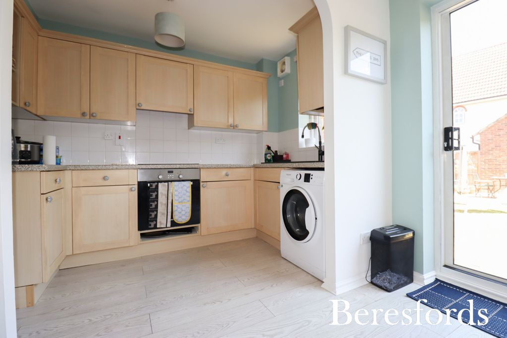 Property photo 2 of 19 Picture No. 04