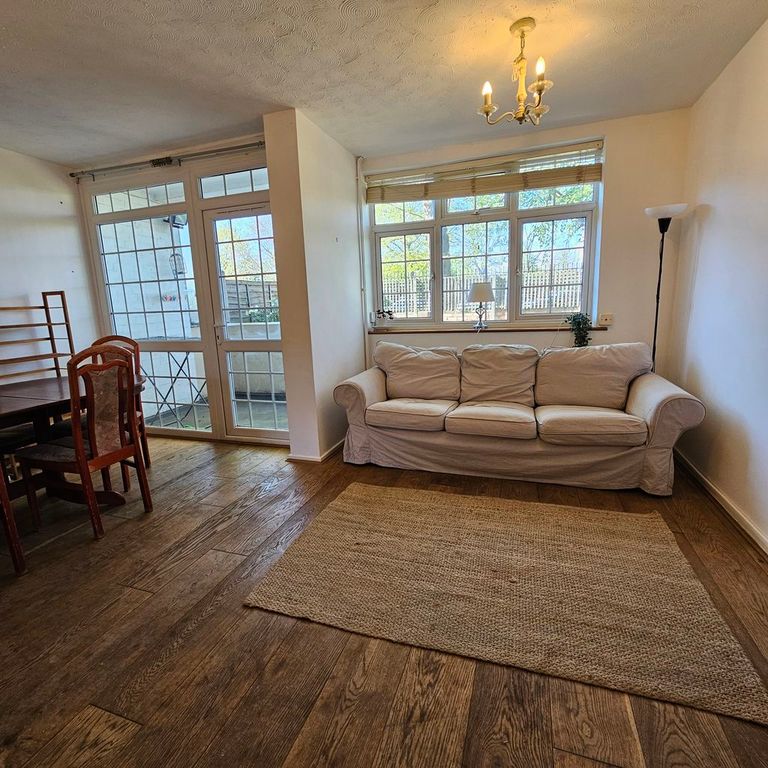 Property photo 2 of 12 Lounge Dining Area