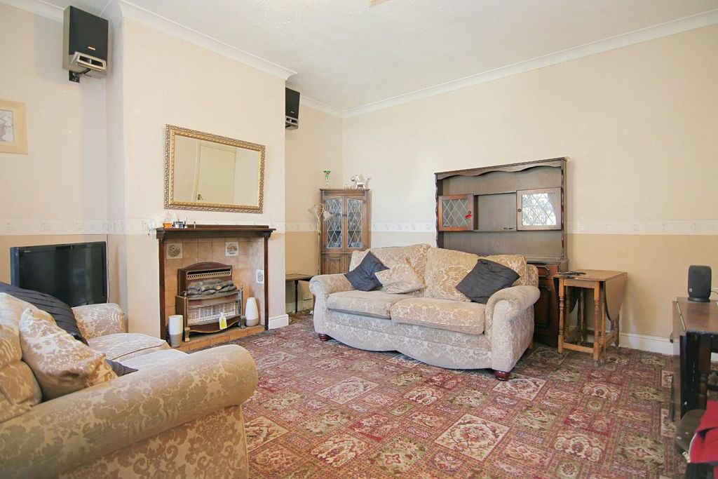 Property photo 2 of 12 Living Room