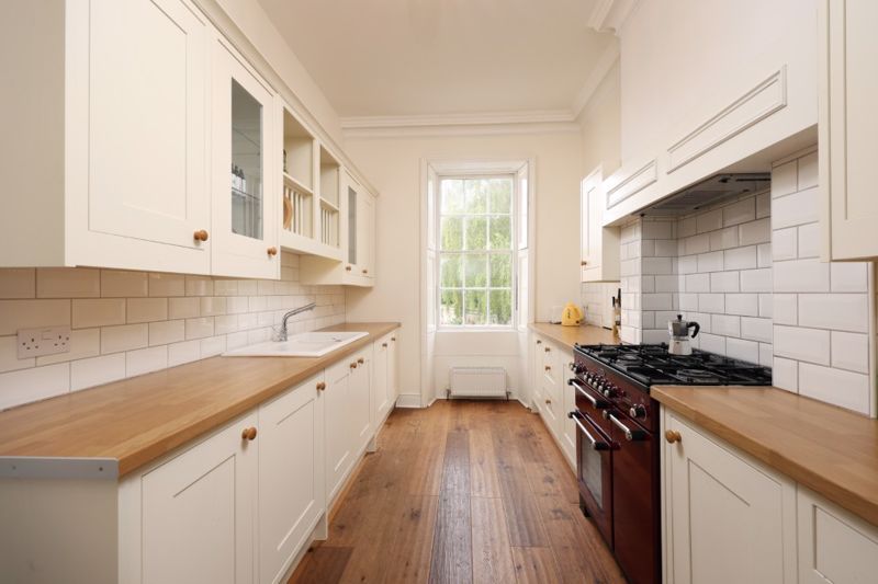 Property photo 3 of 13 Kitchen