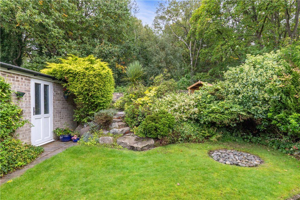 Property photo 2 of 19 Established Planting