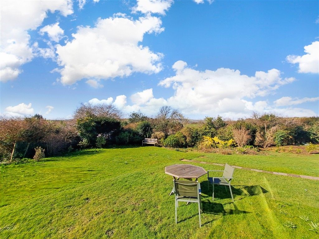 Property photo 3 of 12 Garden View