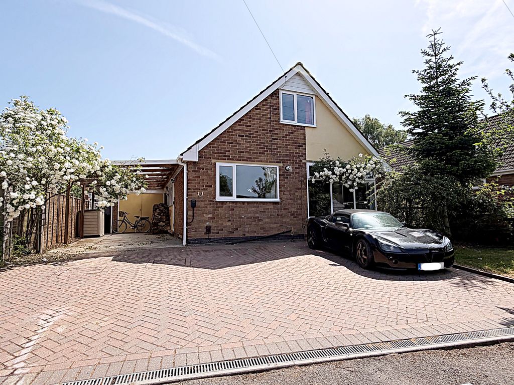 Property photo 1 of 16 Front