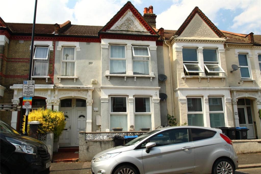 Property photo 1 of 7