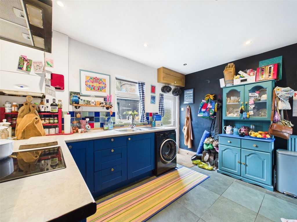 Property photo 3 of 13 Picture No. 02