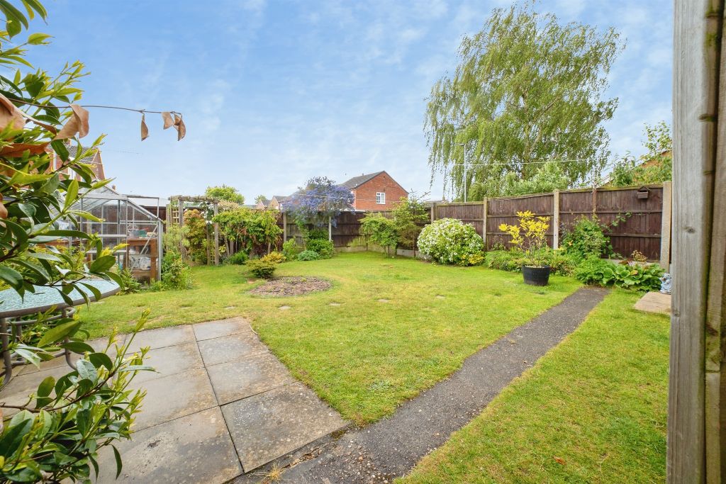 Property photo 2 of 17